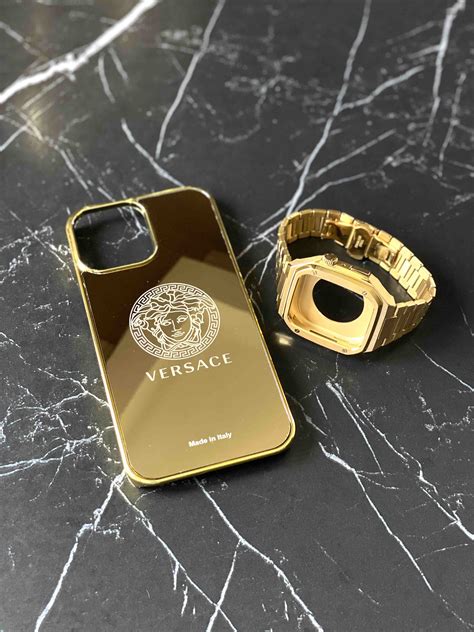 iphone 11 pro case versace|versace cell phone case.